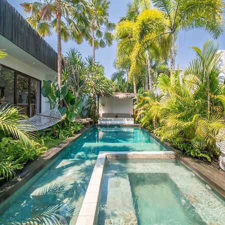 Villa Yogi Surf 2 Canggu Ngoại thất bức ảnh