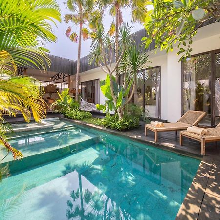 Villa Yogi Surf 2 Canggu Ngoại thất bức ảnh